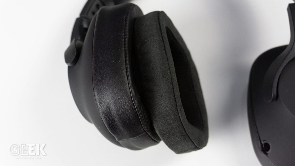 Throwback: Logitech G Pro vs HyperX Cloud Alpha