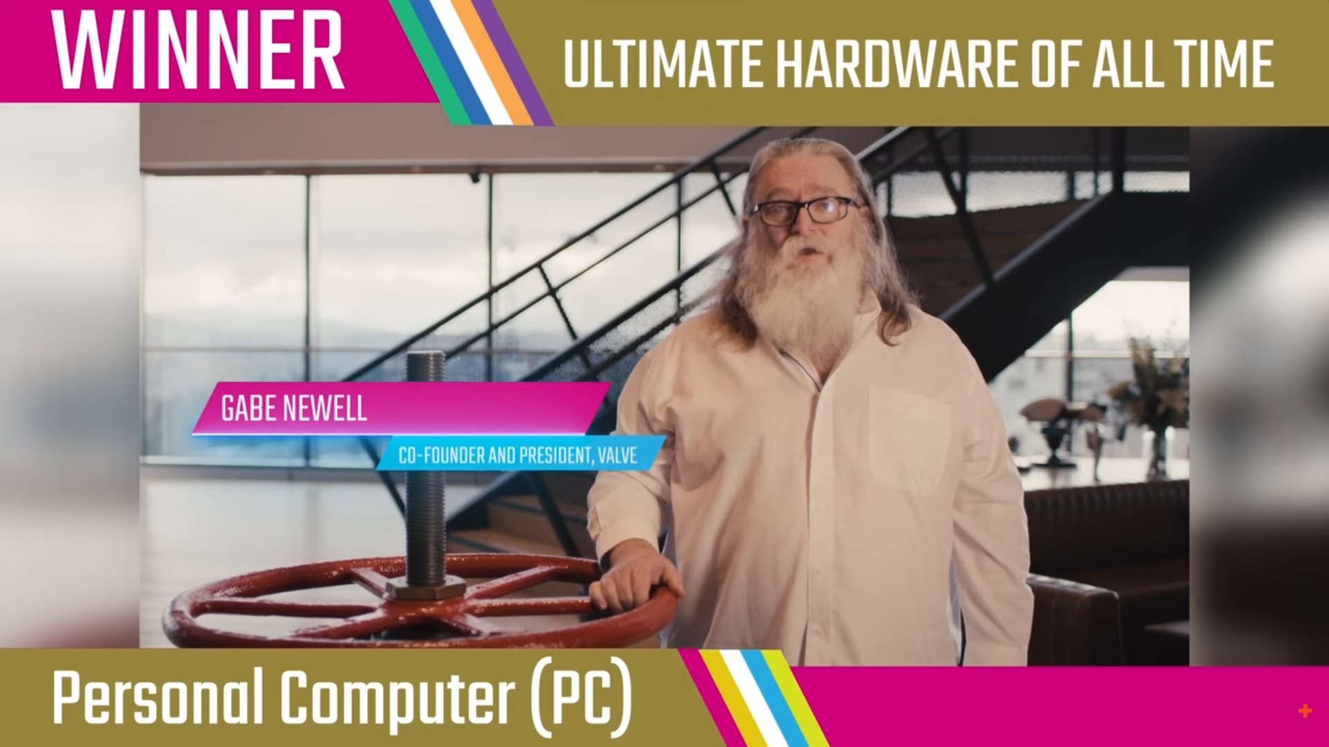 Gabe Newell accepta ,,Ultimate Hardware of All Time", castigat de PC
