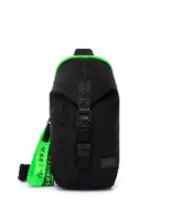 Razer si TUMI lanseaza o colectie de genti pentru gameri