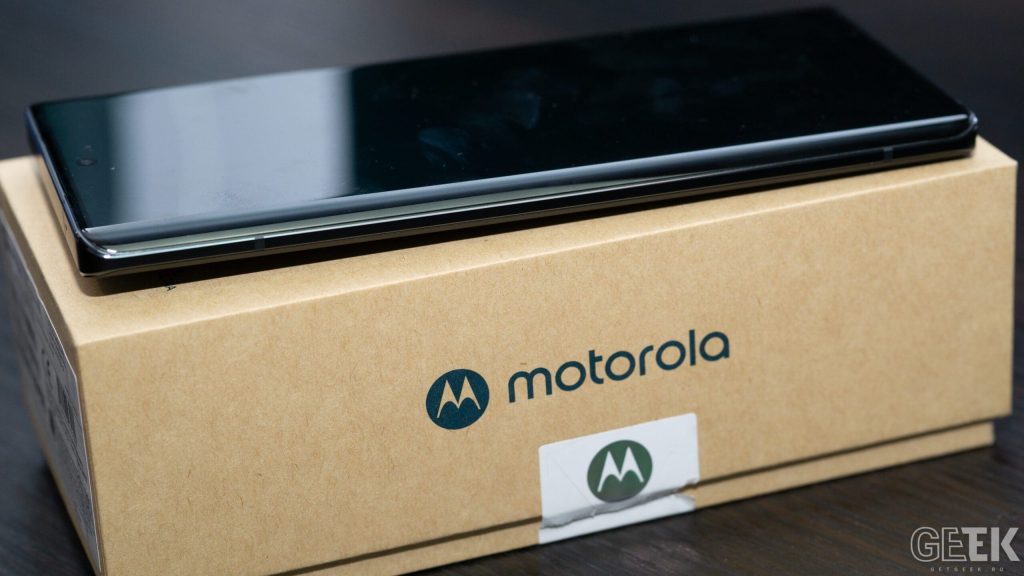 Motorola Edge 30 Ultra - Un nou flagship de la un brand legendar