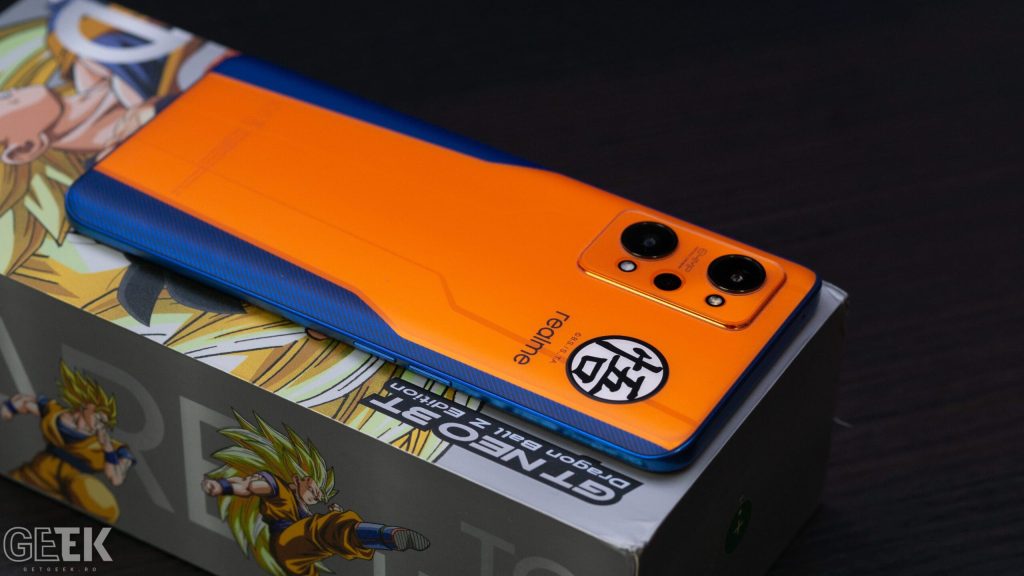 Review Realme GT NEO 3T Dragon Ball Z - Un throwback neasteptat