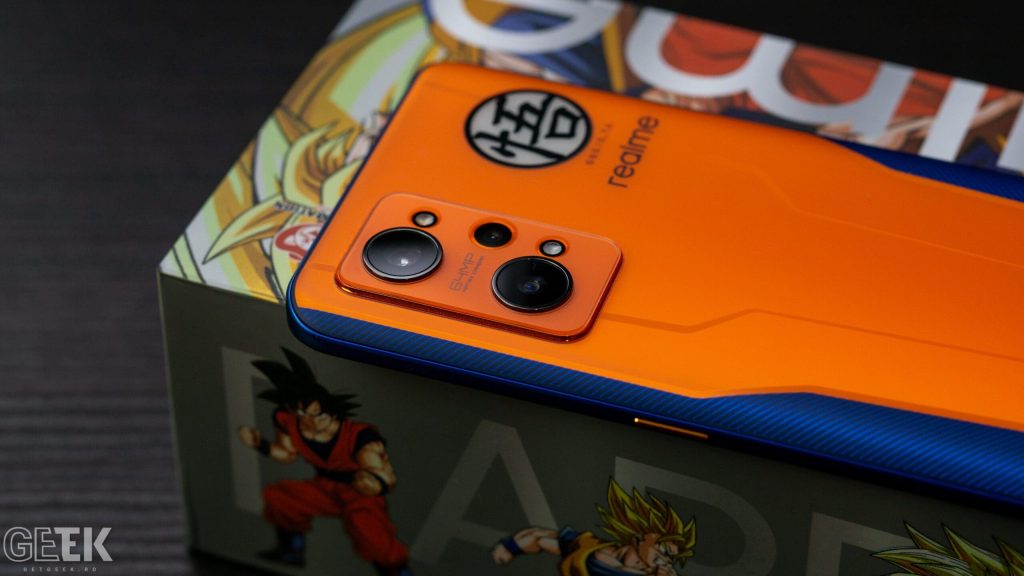 Review Realme GT NEO 3T Dragon Ball Z - Un throwback neasteptat