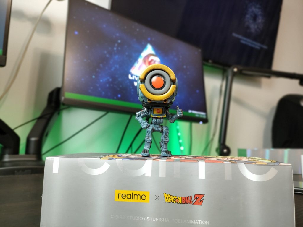 Review Realme GT NEO 3T Dragon Ball Z - Un throwback neasteptat