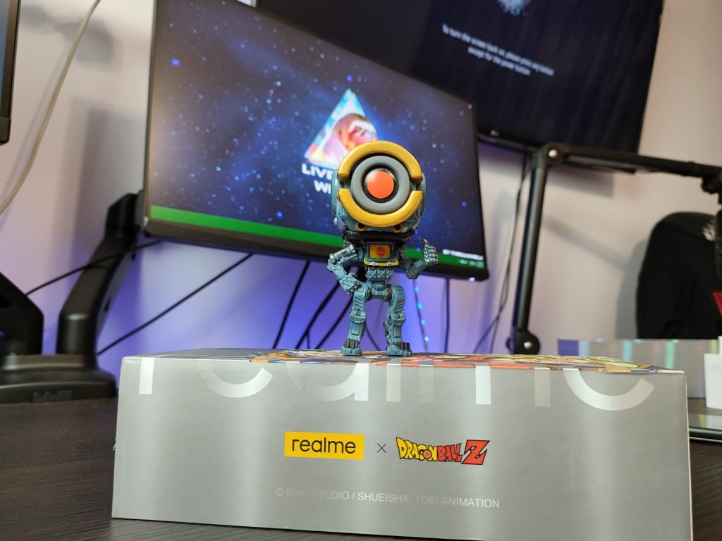 Review Realme GT NEO 3T Dragon Ball Z - Un throwback neasteptat