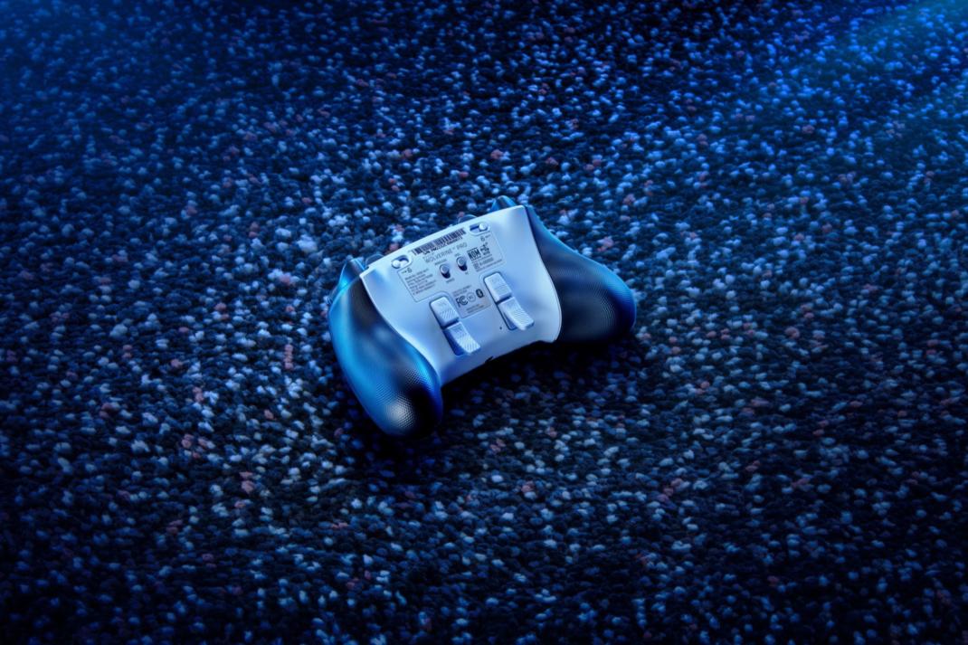 Razer anunta Wolverine V2 Pro fara fir pentru PC si PS5