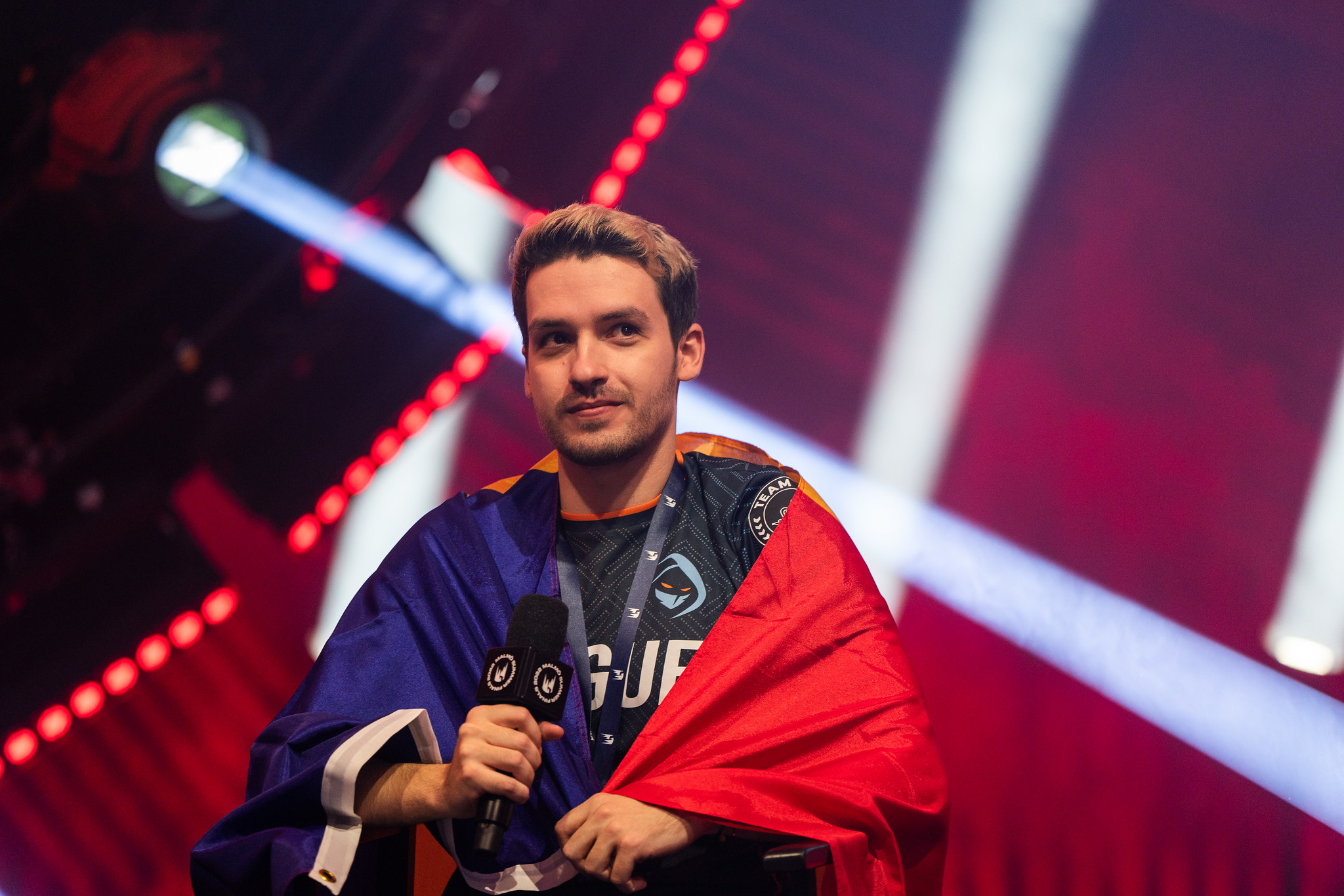 League of Legends aduce un documentar la Opera Nationala din Bucuresti