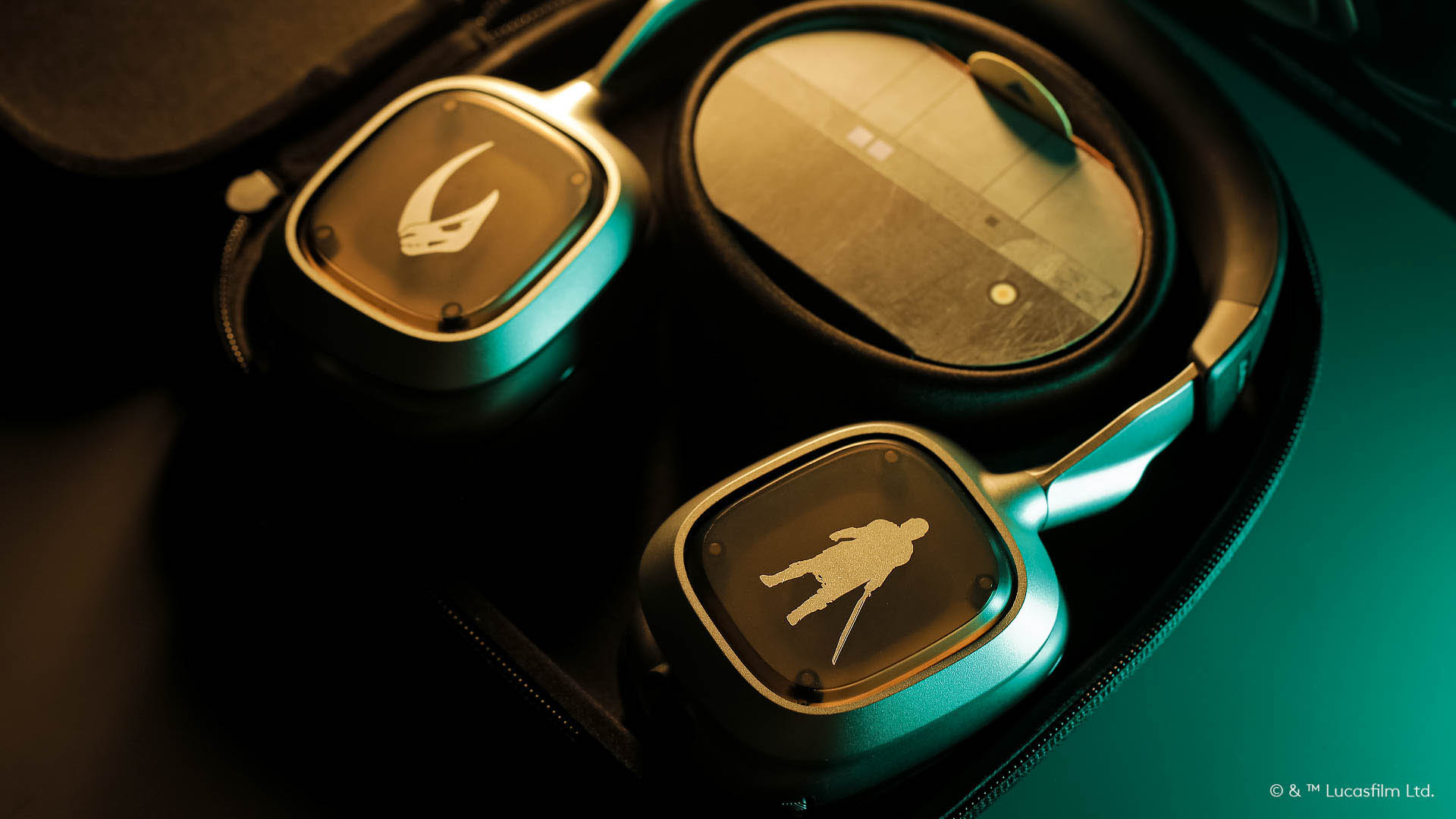 Logitech G colaboreaza cu Lucasfilm Ltd. pentru castile A30 Wireless The Mandalorian Edition.