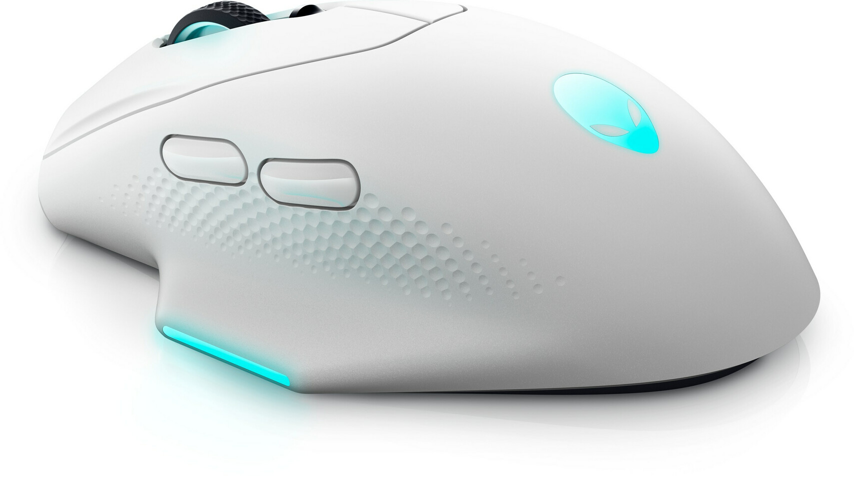 Alienware dezvaluie periferice de gaming reinnoite