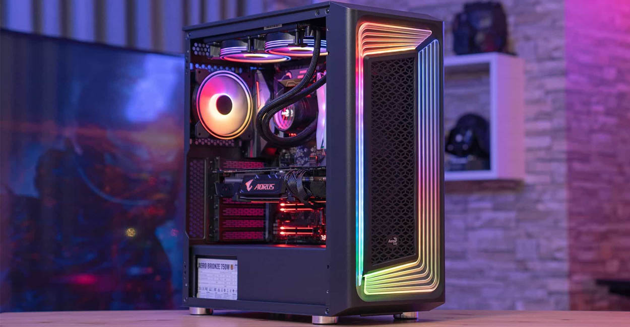 Aerocool dezvaluie carcasa Interstellar cu iluminare RGB flashy