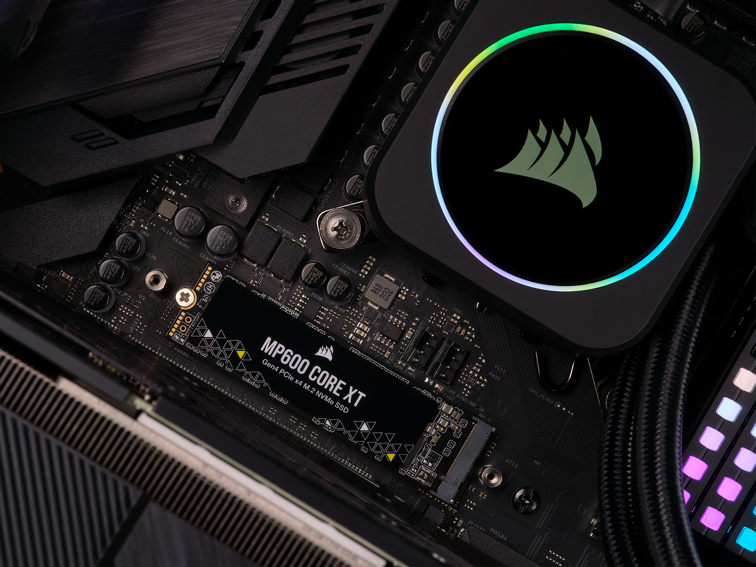 Corsair lanseaza SSD-urile MP600 Mini si MP600 Core XT
