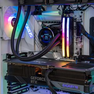 Review AQIRYS Hydra 360 AIO