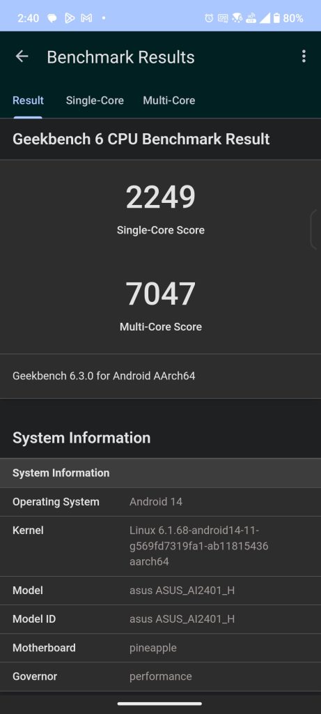 Review ASUS Zenfone 11 Ultra - face competitie marilor flagship-uri