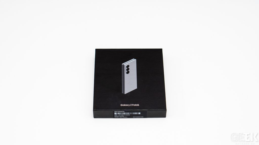 Review Samsung Galaxy Fold 6 - Communicator-ul zilelor noastre