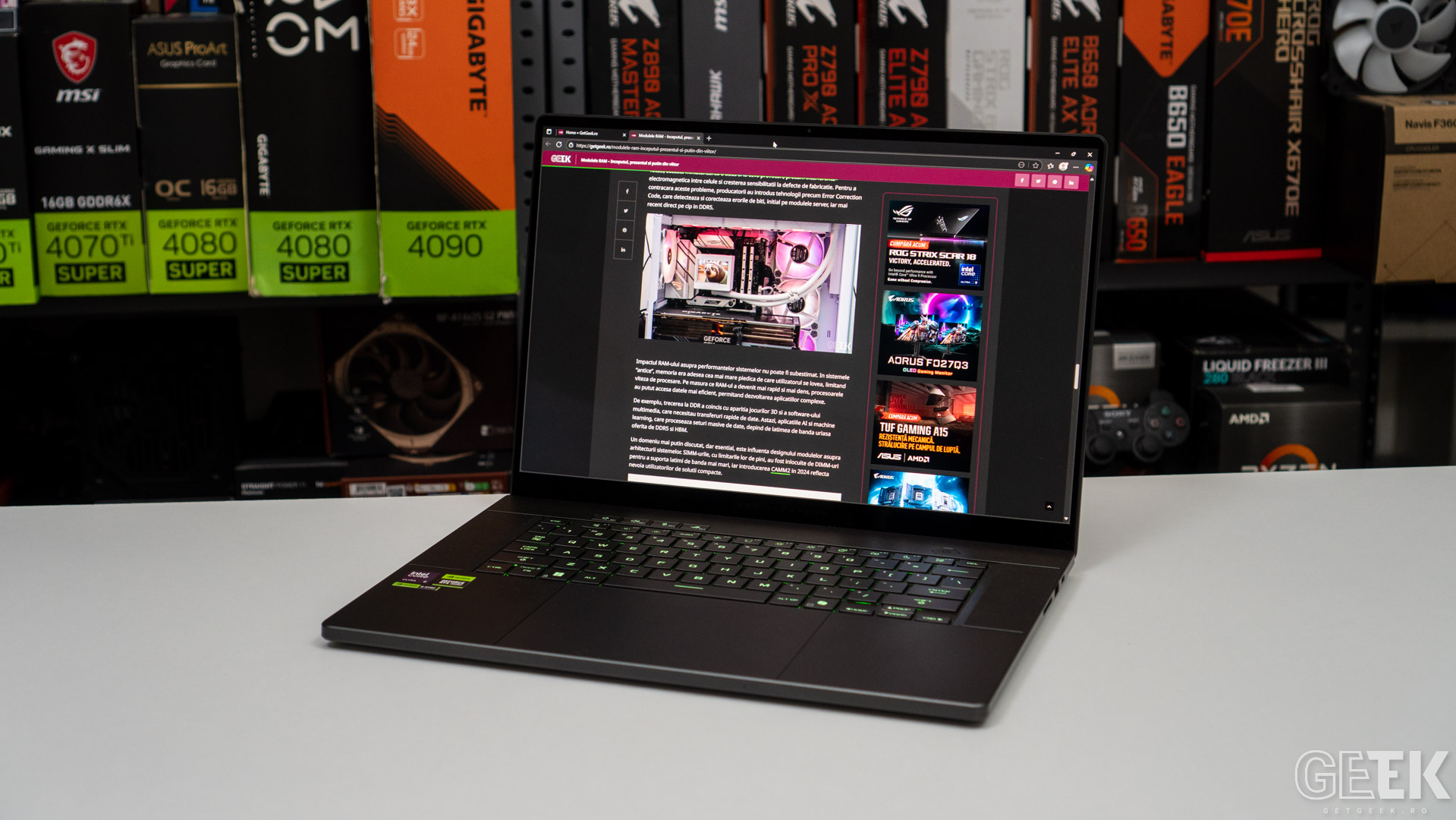 Review ROG Zephyrus G16 (2025) GU605CR