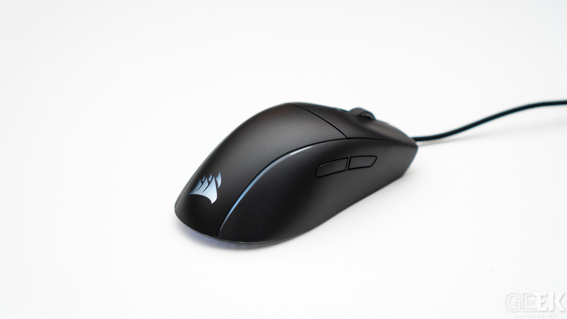 Review CORSAIR M75