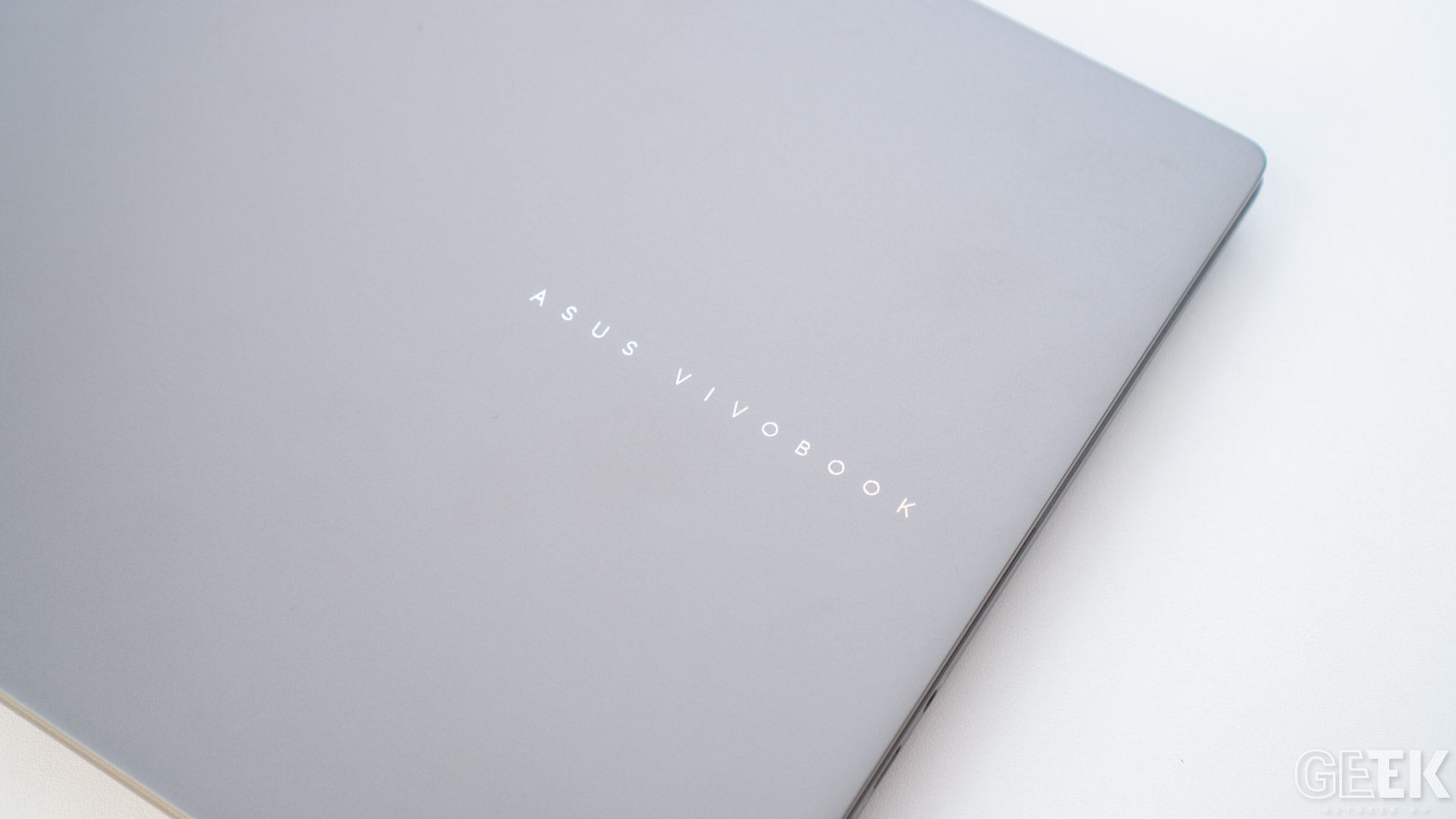 Review ASUS Vivobook S14 S3407V