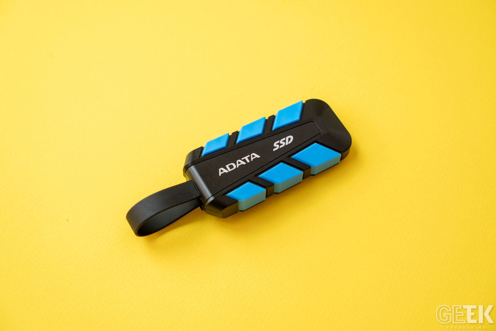Review ADATA SC740