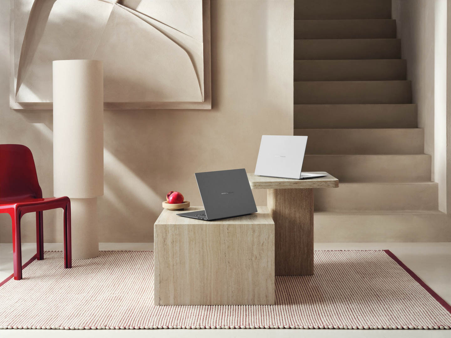 ASUS lanseaza ASUS Zenbook S16 (2026) UM5606