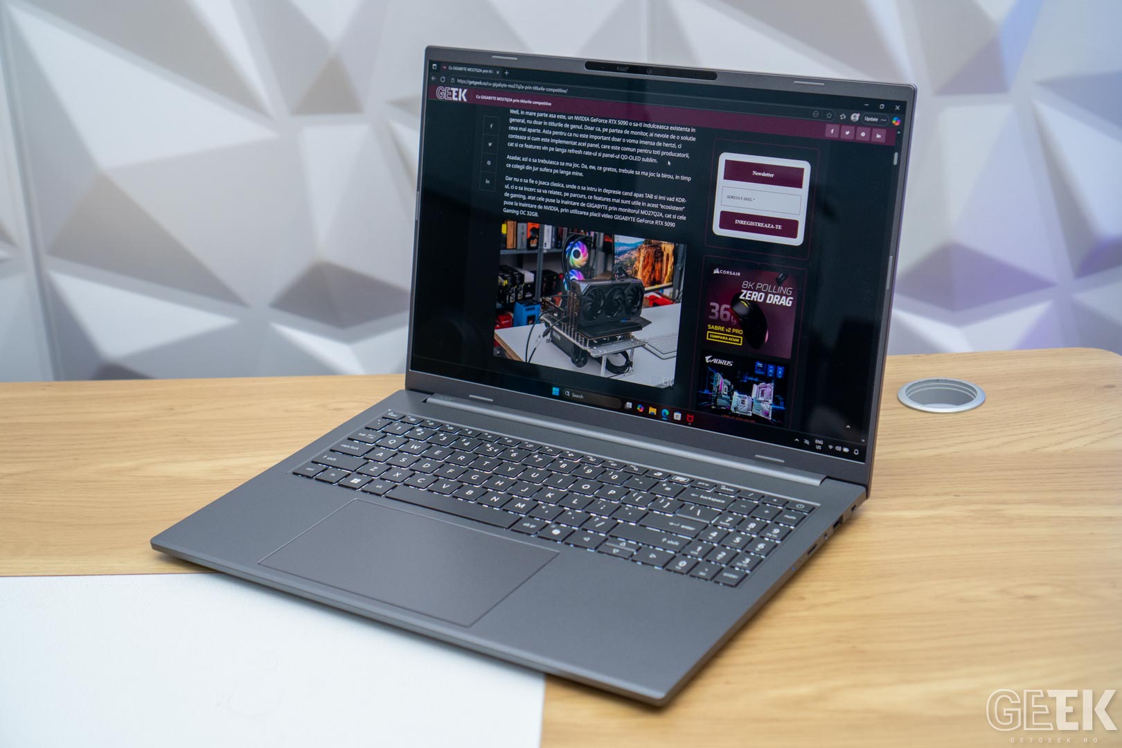 Prezentare Acer Aspire 16 AI