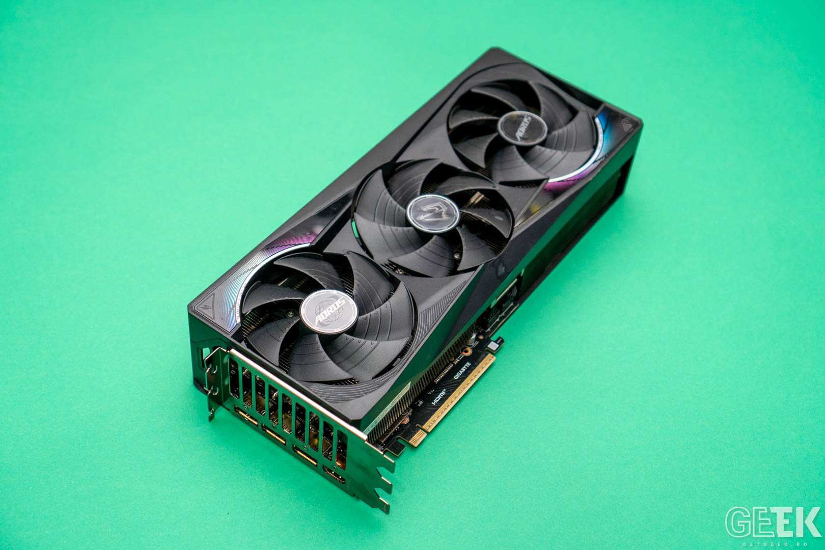 Review AORUS GeForce RTX 5070 MASTER