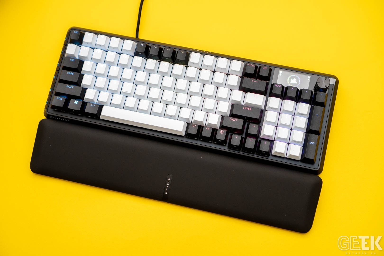 Review CORSAIR Vanguard 96