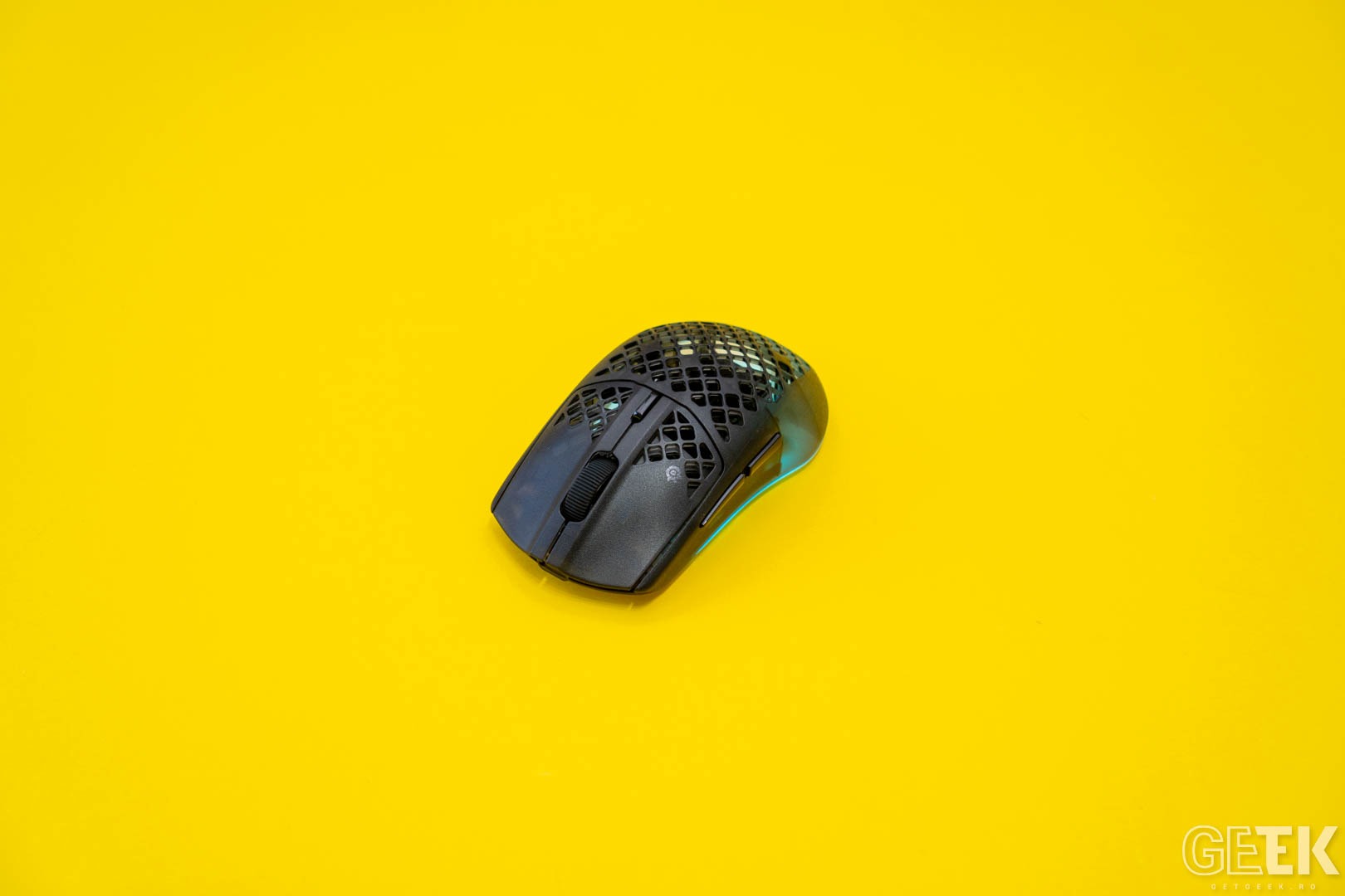 Review SteelSeries Aerox 3 Wireless Gen 2
